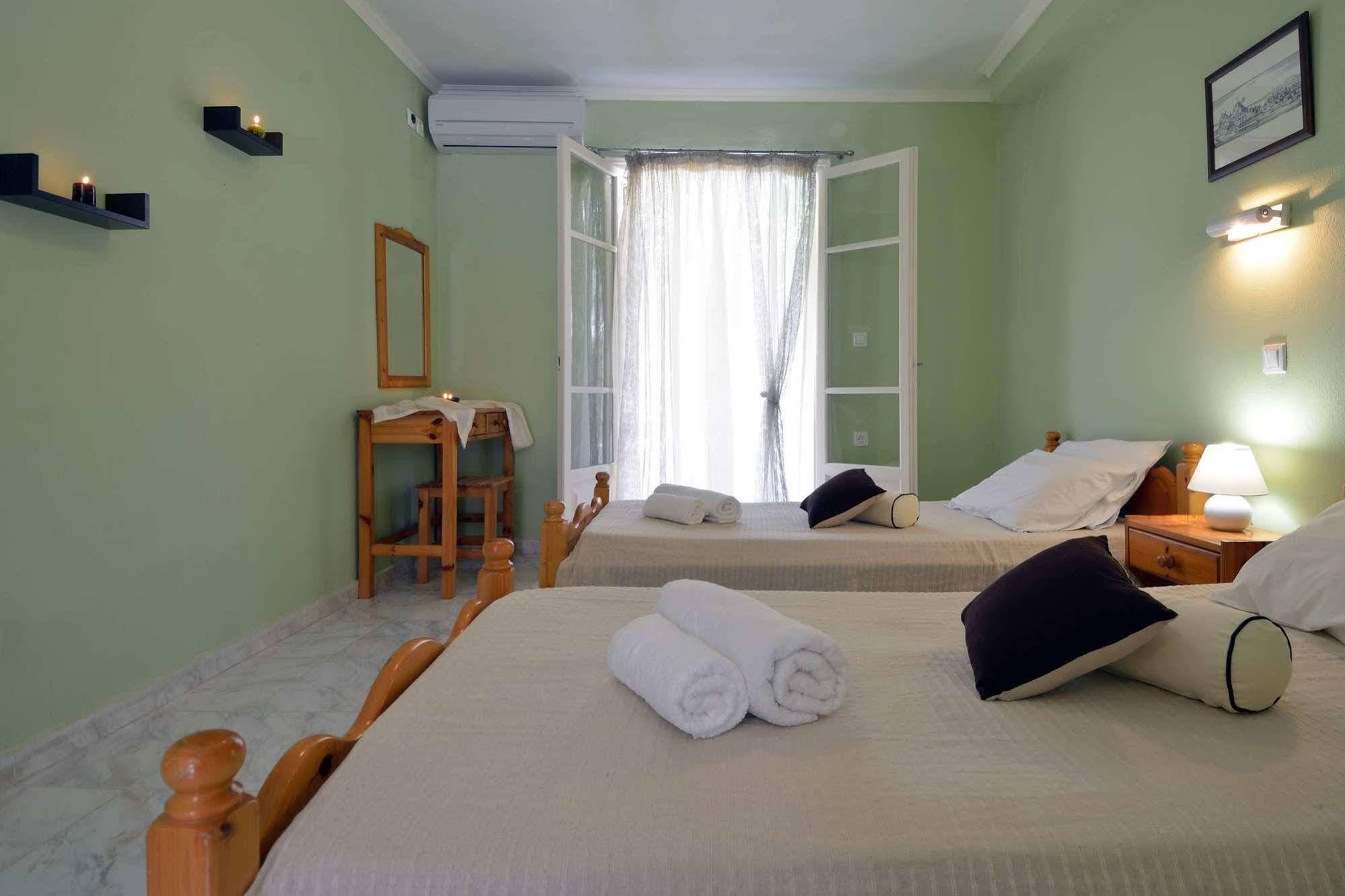 Damaskis Kassiopi Studios Exterior photo
